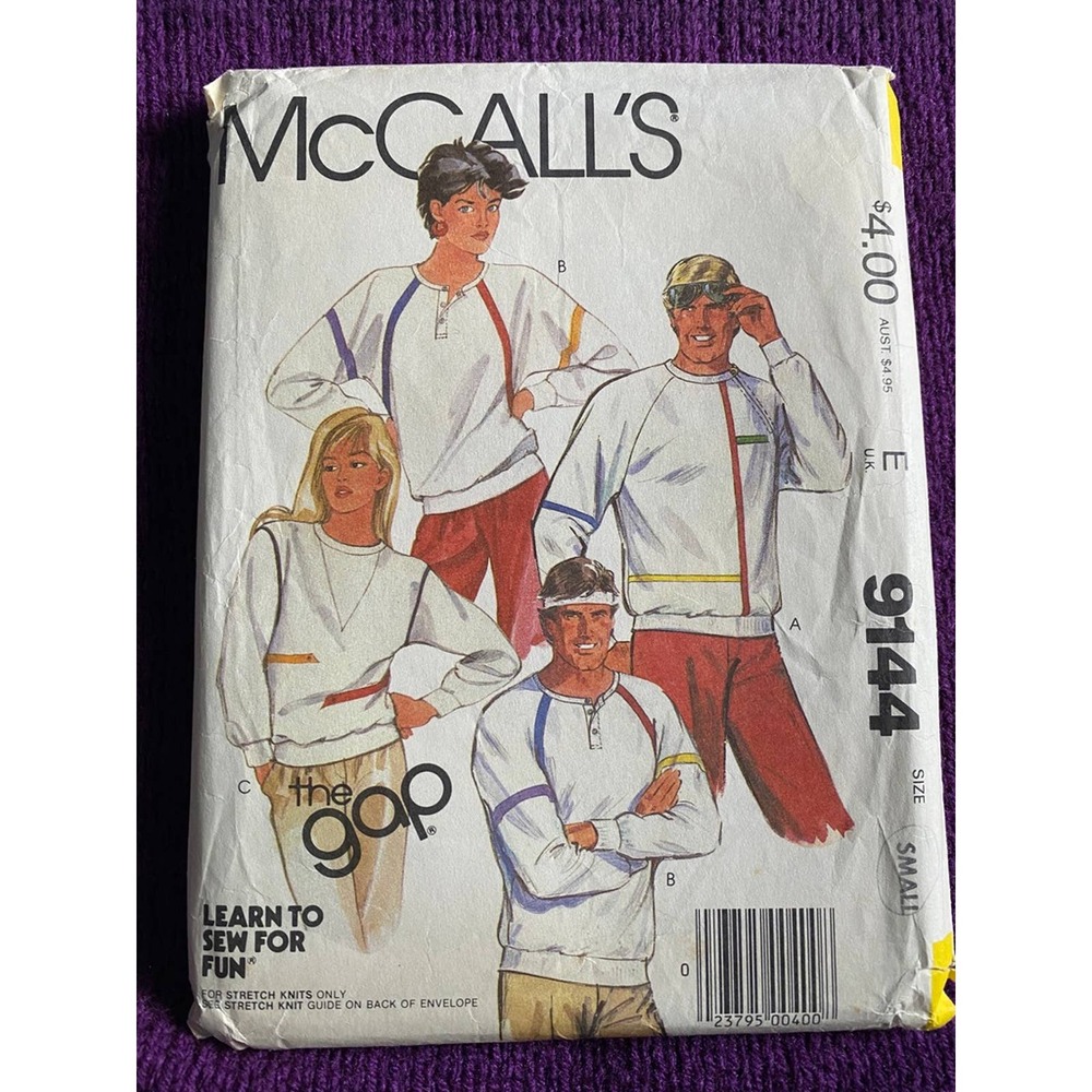 McCalls 9144 the gap long sleeve top size Small